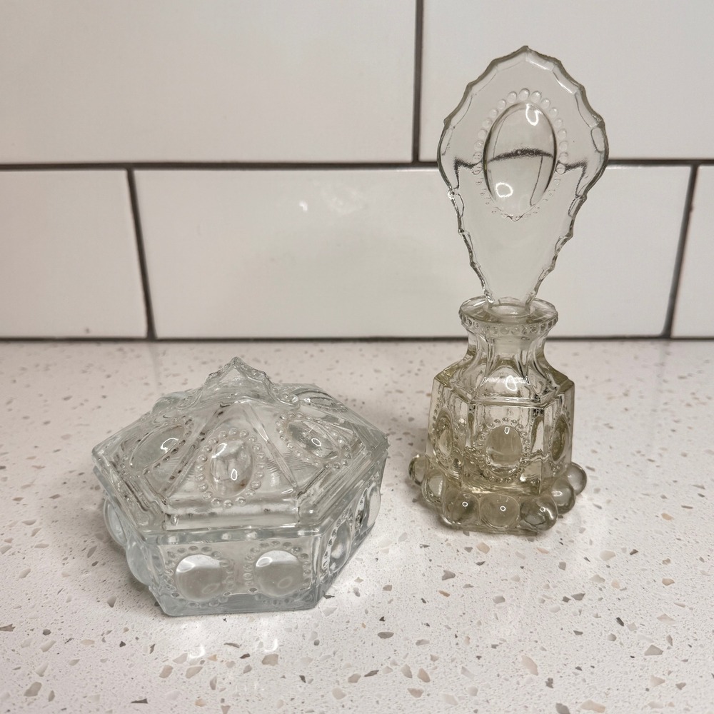 Vintage LE Smith Clear Glass Vanity Set Box Perfume Bottle Beaded Medallion 1940
